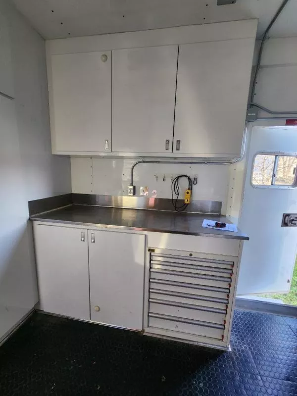 used Cargo (Enclosed) Trailers Featherlite  for sale, in West Fargo, ND Thumbnail 26