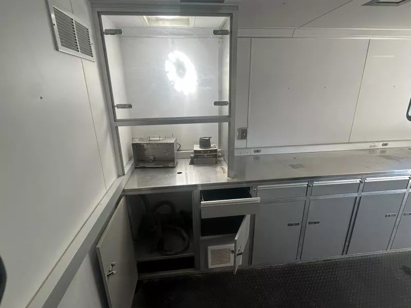 used Cargo (Enclosed) Trailers InTech  for sale, in West Fargo, ND Thumbnail 18