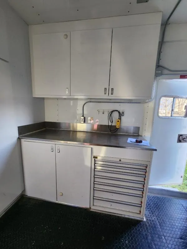 used Cargo (Enclosed) Trailers Featherlite  for sale, in West Fargo, ND Thumbnail 26