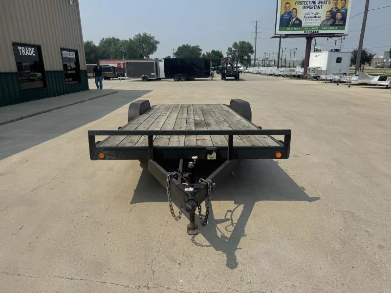 used Equipment / Flatbed Trailers Load Trail  for sale, in West Fargo, ND Thumbnail 2
