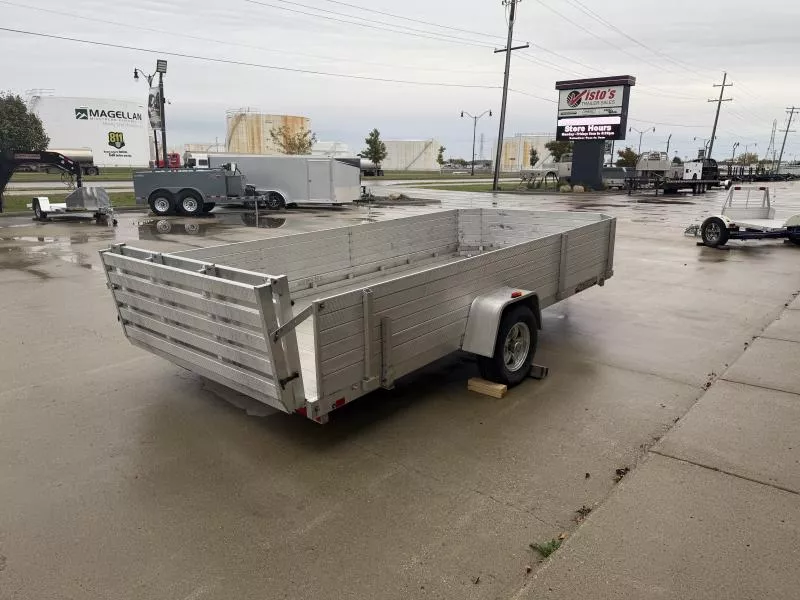 used Equipment / Flatbed Trailers Aluma  for sale, in West Fargo, ND Thumbnail 5