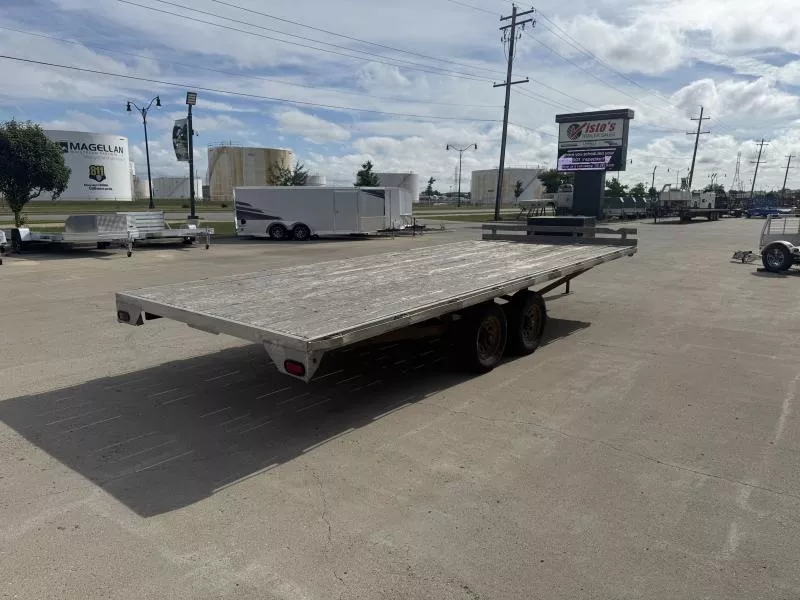used Equipment / Flatbed Trailers Metz Company  for sale, in West Fargo, ND Thumbnail 5