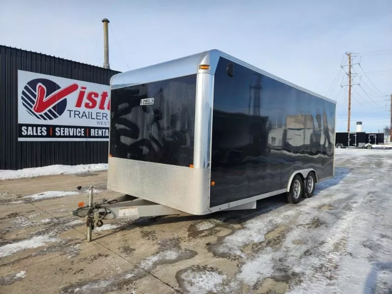 2013 E-Z Hauler 8.5'X20' Enclosed Trailer