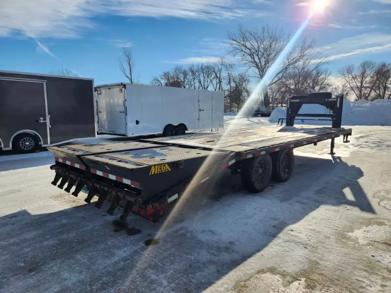 used Equipment / Flatbed Trailers Big Tex Trailers  for sale, in West Fargo, ND Thumbnail 5