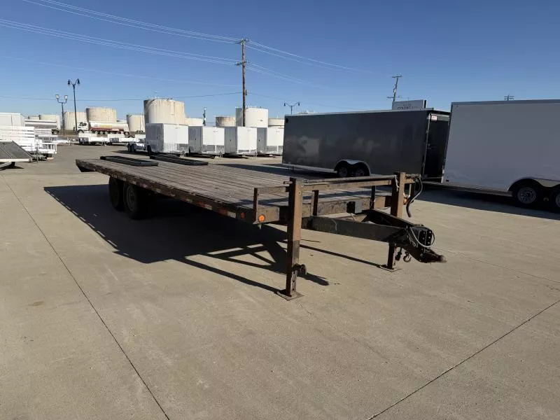 used Equipment / Flatbed Trailers Load Trail  for sale, in West Fargo, ND Thumbnail 3