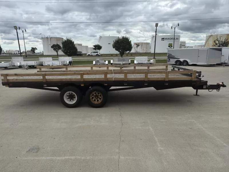 used Equipment / Flatbed Trailers Metz Company  for sale, in West Fargo, ND Thumbnail 4