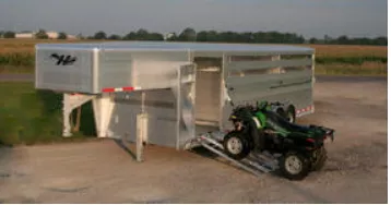 2026 Hillsboro Industries Endura  Horse Trailer