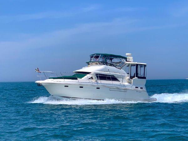 39 1999 Cruisers Yachts 3750 MotorYacht 39 1999 Cruisers Yachts 3750 MotorYacht