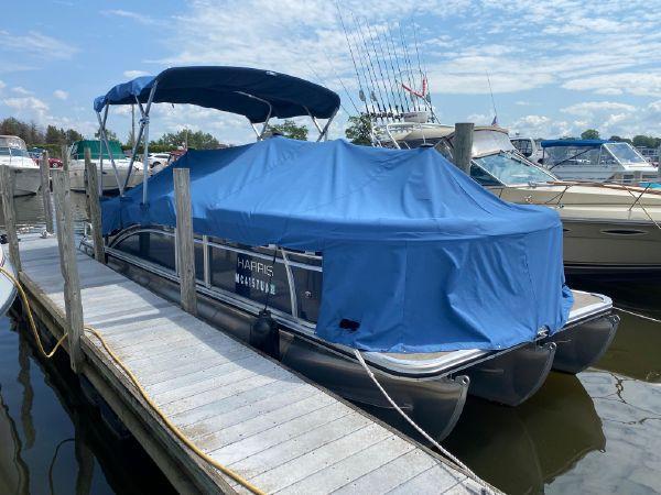 2017 Harris Boats 240 Cruiser Tri-toon Boat 2017 Harris Boats 240 Cruiser Tri-toon Boat