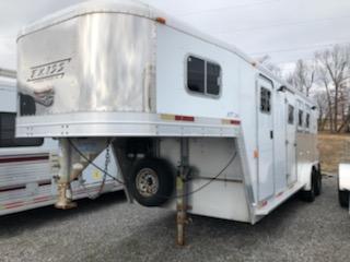 2001 Exiss XT306 Horse Trailer 2001 Exiss XT306 Horse Trailer