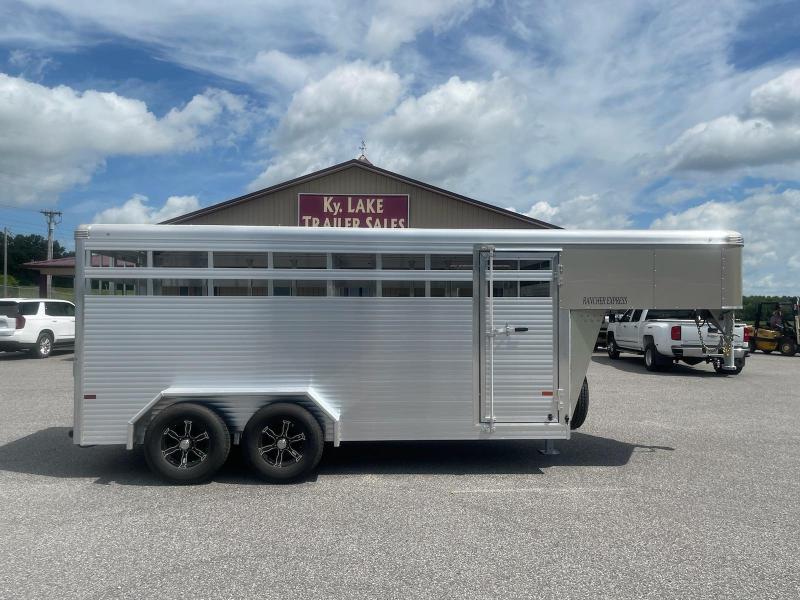 2022 Sundowner Trailers Rancher 16 GN EXPRESS Livestock Trailer 2022 Sundowner Trailers Rancher 16 GN EXPRESS Livestock Trailer