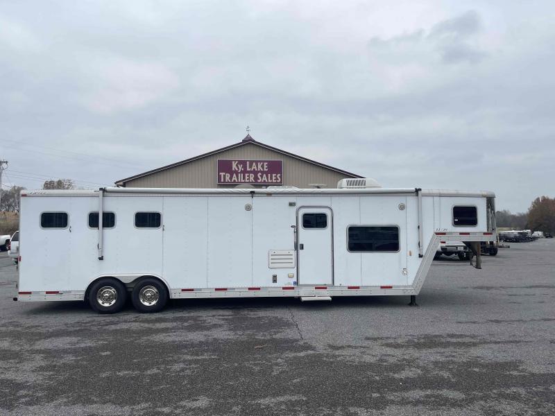 2005 Exiss Trailers EVENT SS 314 Horse Trailer 2005 Exiss Trailers EVENT SS 314 Horse Trailer