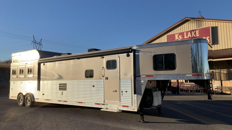 2018 Lakota 8318 Big Horn Horse Trailer 2018 Lakota 8318 Big Horn Horse Trailer