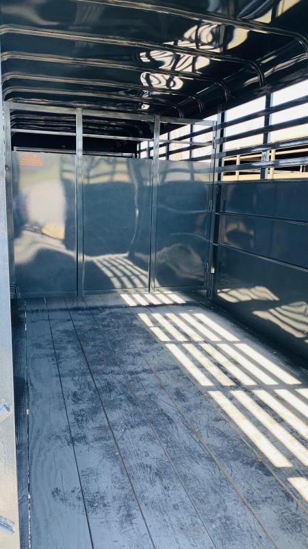 2021 Ranch King 20' GN Livestock Trailer 2021 Ranch King 20' GN Livestock Trailer