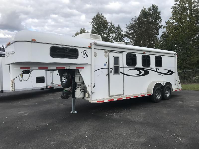 Double D Horse trailers for sale