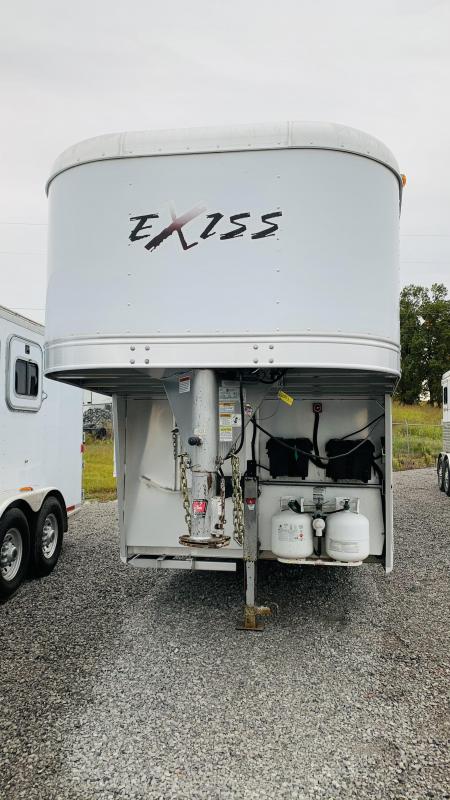 2010 Exiss 7308 Sport Horse Trailer 2010 Exiss 7308 Sport Horse Trailer
