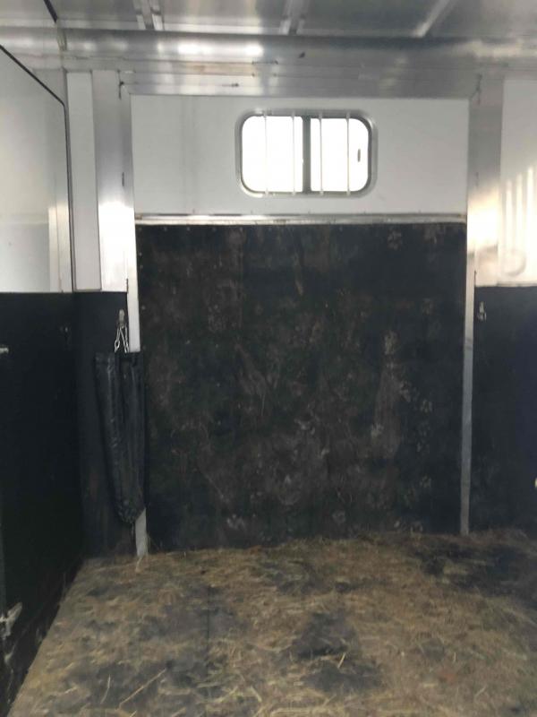 2014 Sundowner Trailers 2+1 Horse Trailer 2014 Sundowner Trailers 2+1 Horse Trailer