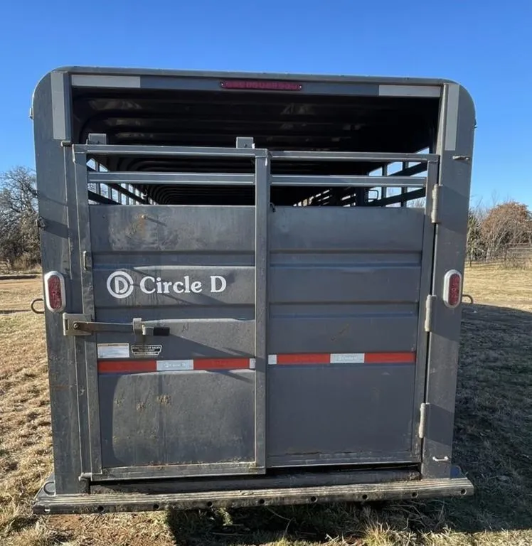 2018 Circle D