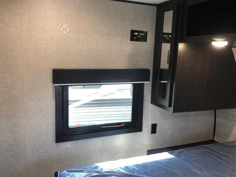 2023 Jayco JAY FLIGHT 280RKS/1 Slide/ Rear Kitchen/Recliners