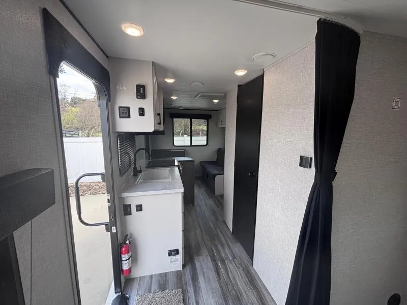 used Travel Trailers Jayco Jayco for sale, in Texarkana, AR Thumbnail 14