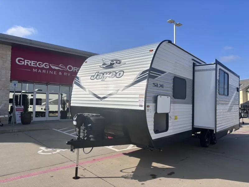 Jayco Jay Flight SLX 225MLS Travel Trailer