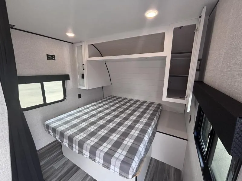 used Travel Trailers Jayco Jayco for sale, in Texarkana, AR Thumbnail 12