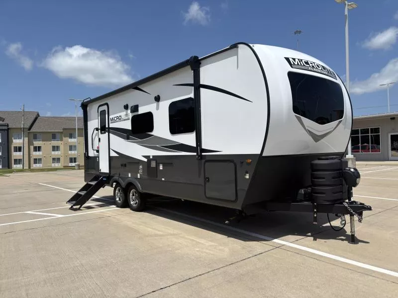 used Travel Trailers Forest River Forest River for sale, in Texarkana, AR Thumbnail 3