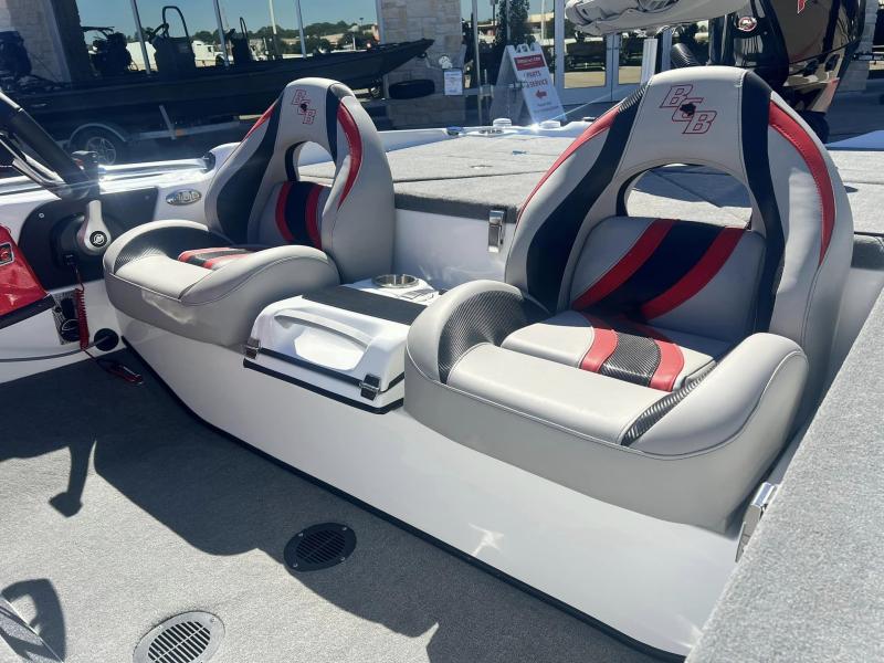 2024 Bass Cat CARACAL Bass Boat