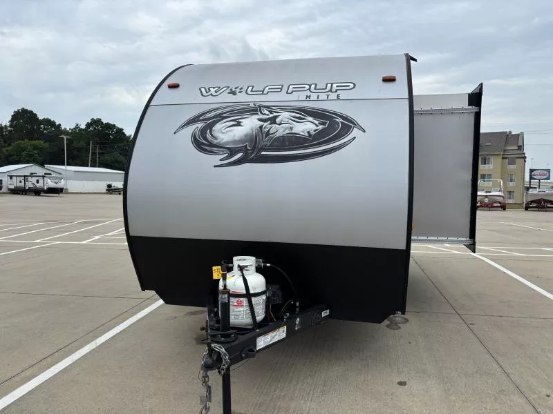 Forest River  WOLF PUP 17JG Travel Trailer