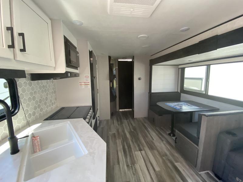 2024 Jayco JAY FLIGHT 267BHS/1 Slide/Double Bunks/Outdoor Fridge