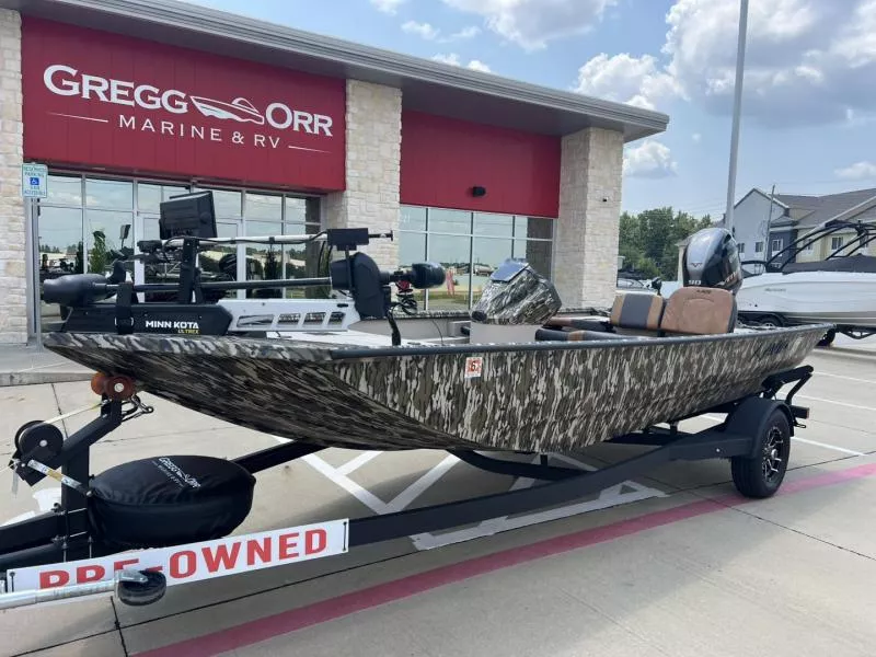 Avid Boats  18 SC ROUGE *9 HOURS* Yamaha 90 SHO VlpuqG5uy26p