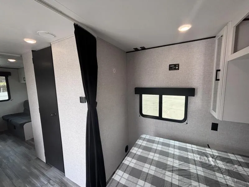 used Travel Trailers Jayco Jayco for sale, in Texarkana, AR Thumbnail 13