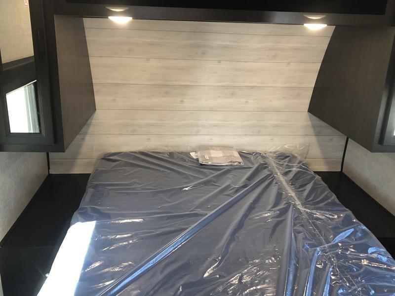 2023 Jayco JAY FLIGHT 280RKS/1 Slide/ Rear Kitchen/Recliners