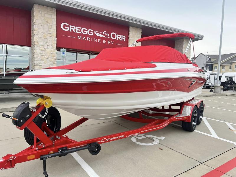  Crownline Boats  220 SS 