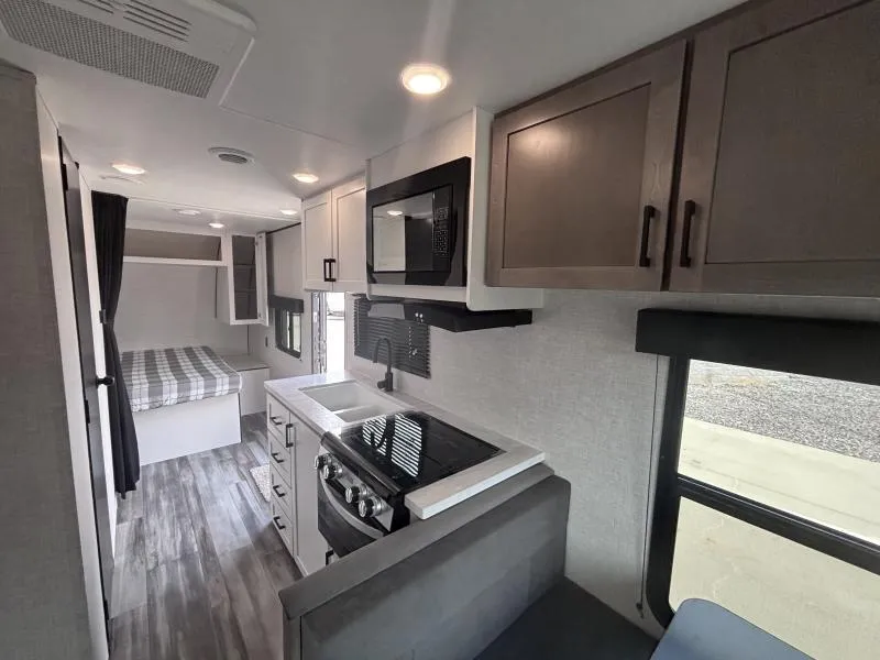 used Travel Trailers Jayco Jayco for sale, in Texarkana, AR Thumbnail 23