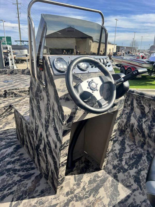 2024 Havoc Boats 1865 UTILITY CENTER CONSOLE Hunting Boat