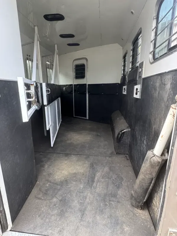 used Horse Trailers American Spirit  for sale, in Good Thunder, MN Thumbnail 7
