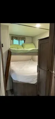 used Travel Trailers Keystone RV Keystone for sale, in Egg Harbor Township, NJ Thumbnail 12