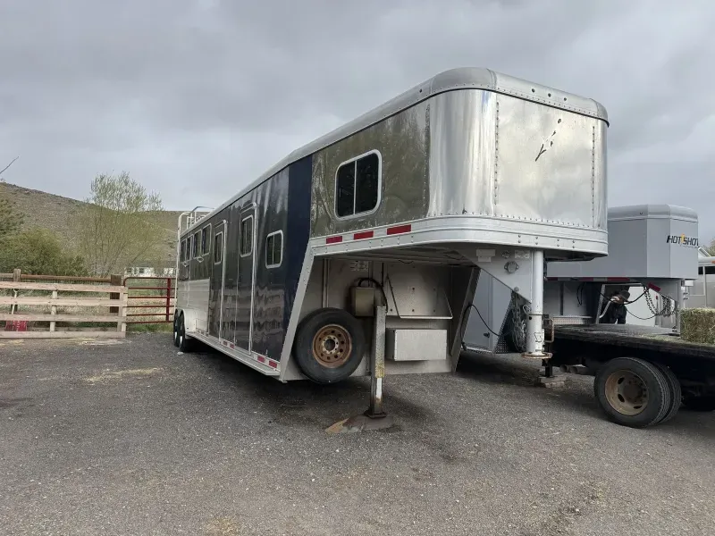 used Horse Trailers Featherlite  for sale, in Park City, UT Thumbnail 3