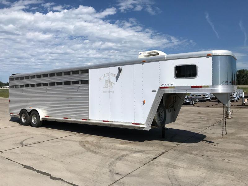 2002 Other (Not Listed) Horse Trailer 2002 Other (Not Listed) Horse Trailer