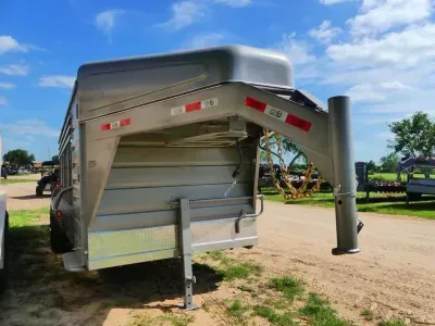 2026 GR Trailers | 6.8x20 | GN Livestock | 2-7k Axles | Silver | Sw