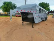 2027 Ascend Trailers Cattleman 6.8"X32' Combo Stock Trailer 3-7K Axles 