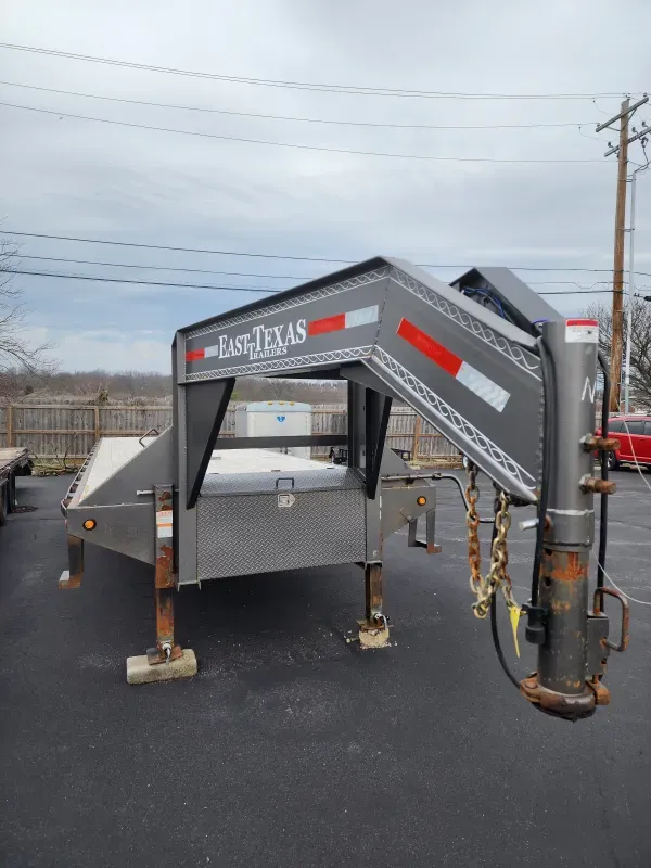 used Equipment / Flatbed Trailers East Texas  for sale, in Nicholasville, KY Thumbnail 2