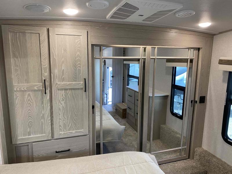 new Fifth Wheel Trailers Forest River Rockwood for sale, in Pikeville, KY Thumbnail 17
