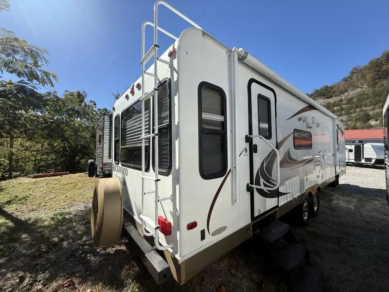 used Travel Trailers Forest River Rockwood Signature Ultra Lite for sale, in Pikeville, KY Thumbnail 2