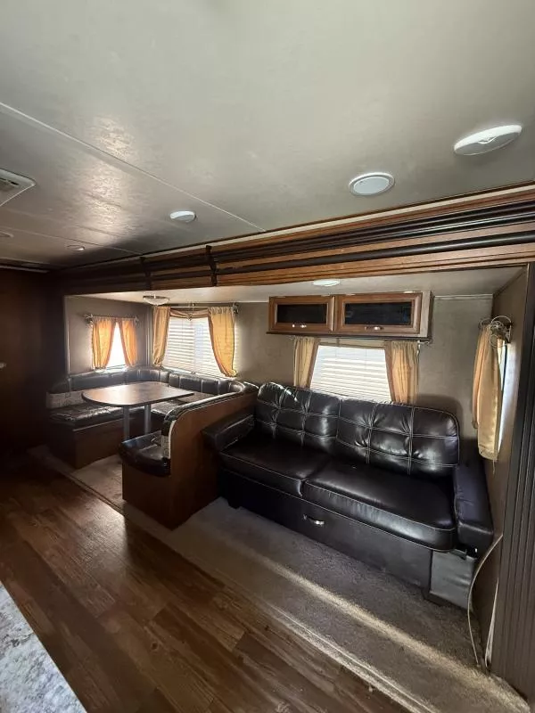 used Travel Trailers Forest River Vibe Extreme Lite for sale, in Pikeville, KY Thumbnail 7