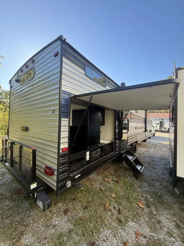 used Travel Trailers Forest River Grey Wolf for sale, in Pikeville, KY Thumbnail 2