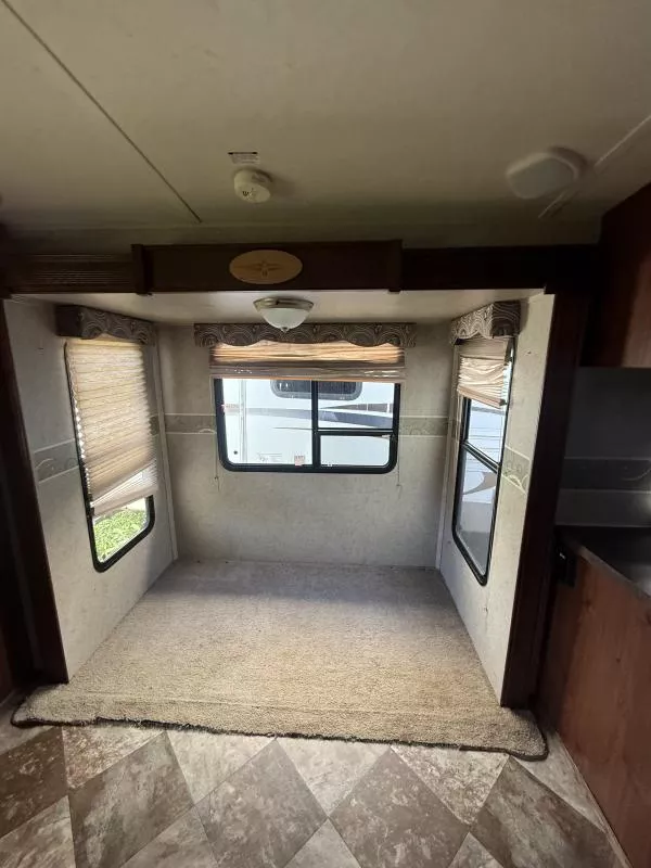 used Travel Trailers Forest River Windjammer for sale, in Pikeville, KY Thumbnail 6
