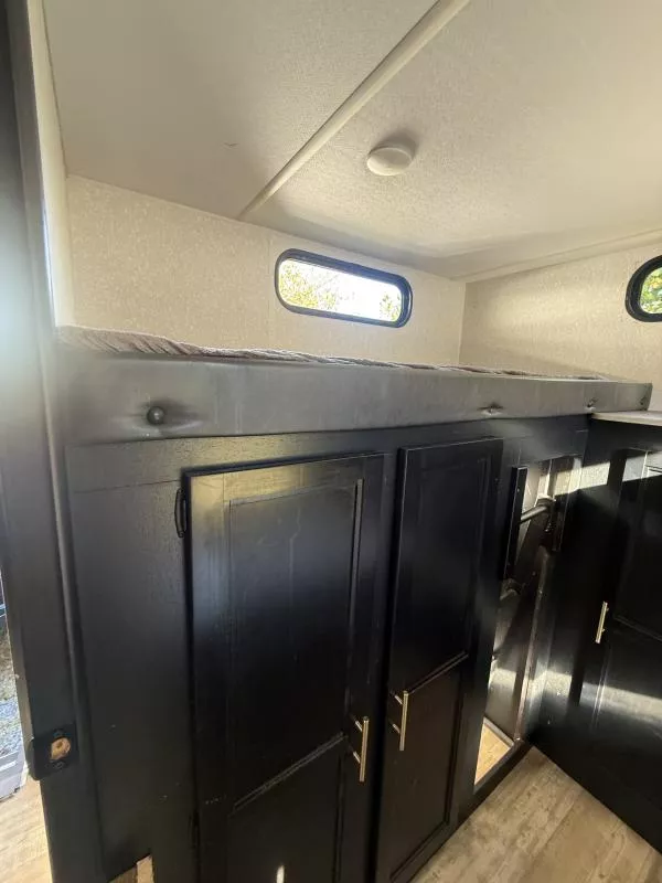 used Travel Trailers Forest River Grey Wolf for sale, in Pikeville, KY Thumbnail 14