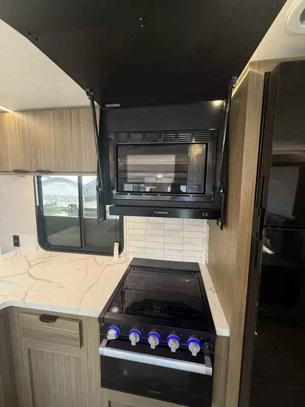 new Travel Trailers Forest River Wildwood X-Lite for sale, in Pikeville, KY Thumbnail 9